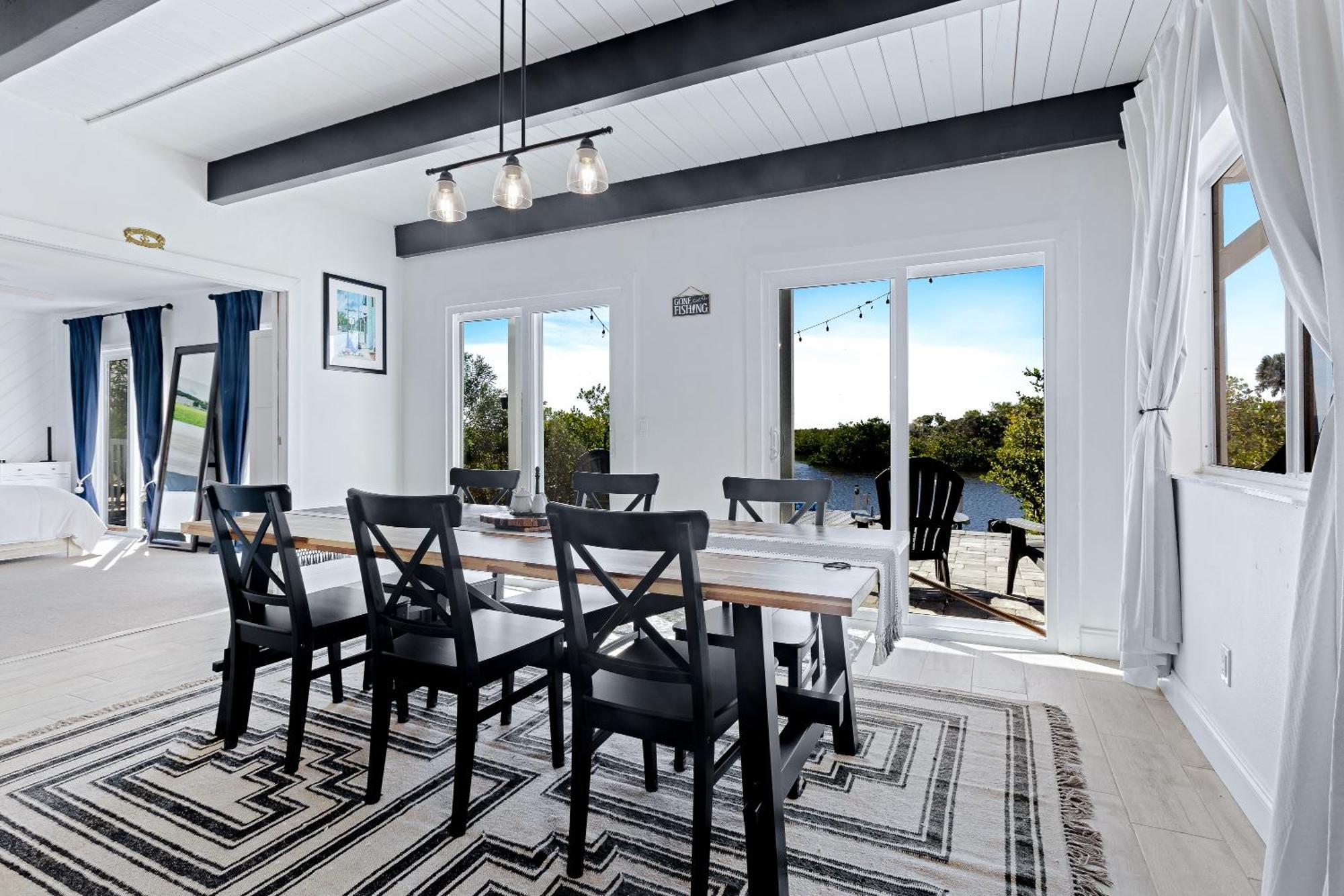 A Fishermans Dream Riverfront Retreat With Dock Only A 3-Minute Walk To Beach 5906S New Smyrna Beach Bagian luar foto